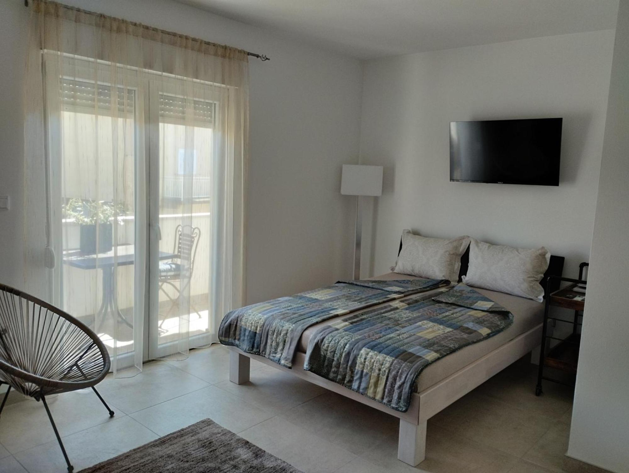 Apartamento Iris Ivanica Exterior foto
