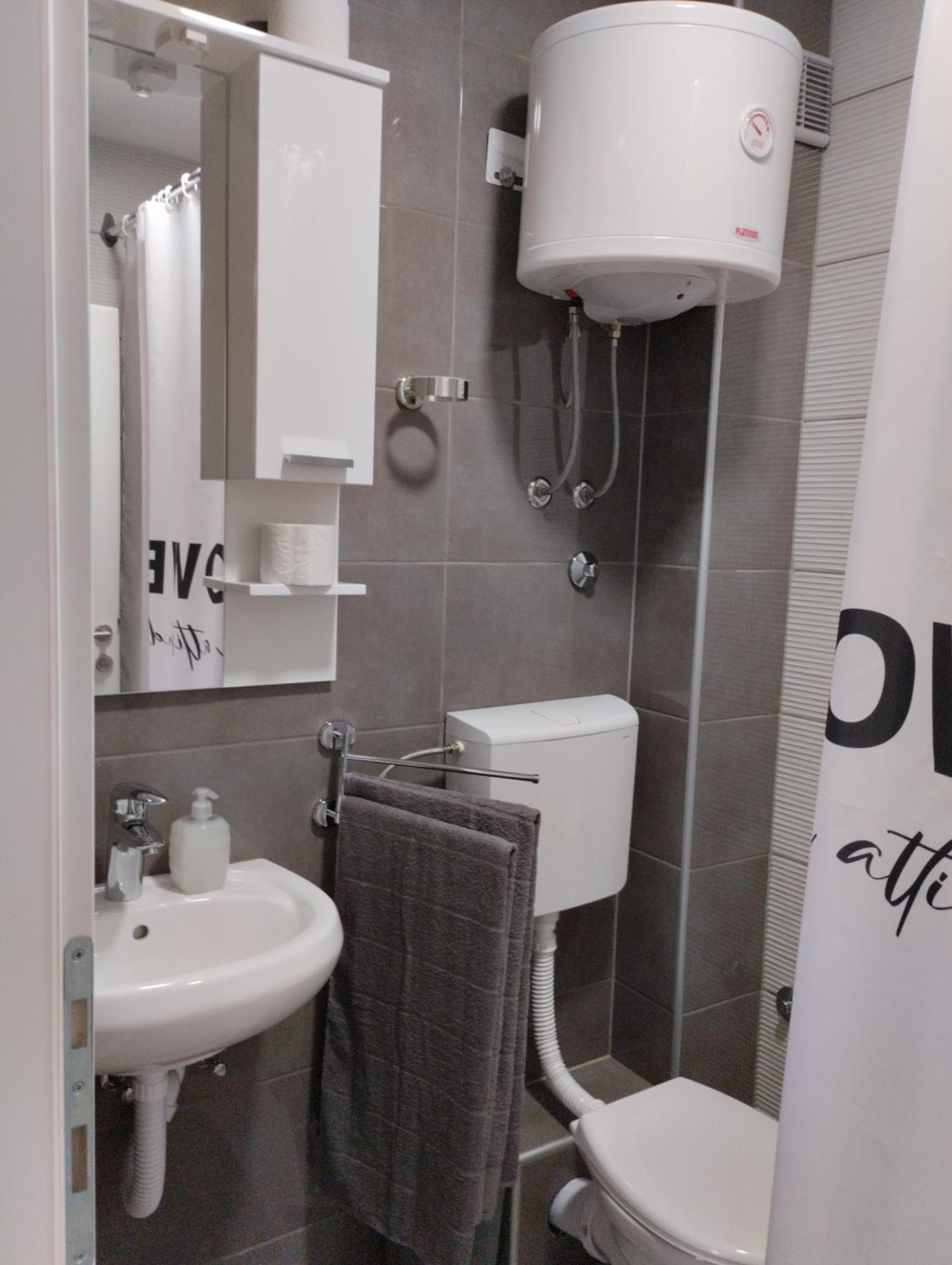 Apartamento Iris Ivanica Exterior foto